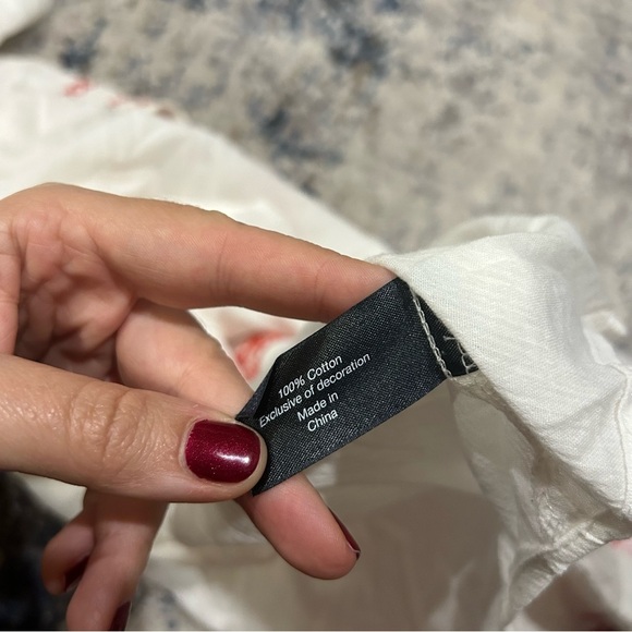 Lane Bryant White & Red Bavarian Embroidered Tunic Size 18/20 - Picture 6 of 10